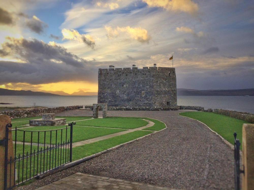 Kilchoan Mingary Castle - Restaurant With Rooms מראה חיצוני תמונה